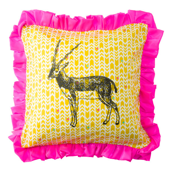 RAYMI CUSHION COVER（縦55cm×横55cm・45cm角クッション）￥4,700＋税